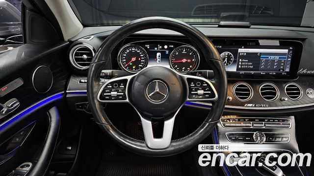 Mercedes-Benz E-Class E220d Avantgarde