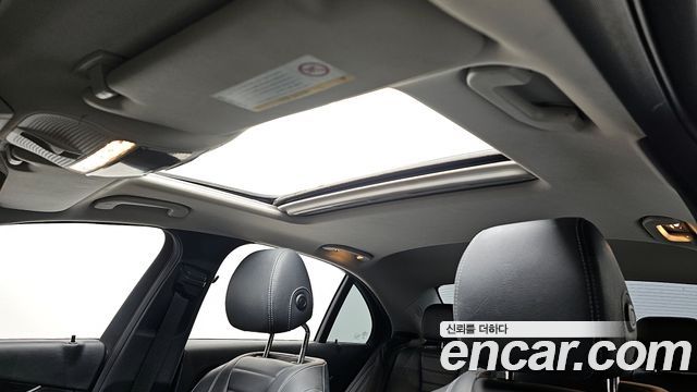 Mercedes-Benz E-Class E220d Avantgarde