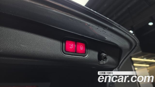 Mercedes-Benz E-Class E220d Avantgarde
