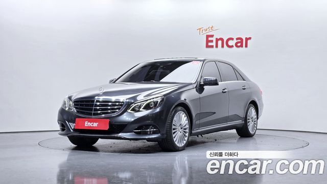 Mercedes-Benz E-Class E300 Elegance