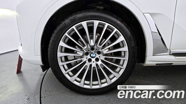 BMW X7 xDrive 30d Design Pure Excellent 6-Seater