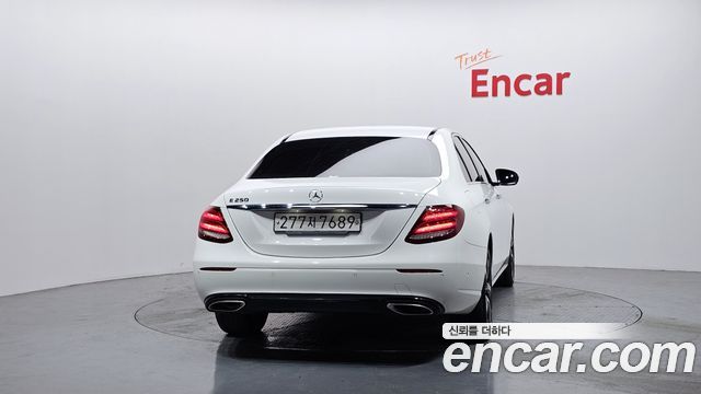 Mercedes-Benz E-Class E250 Avantgarde