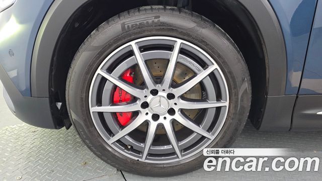 Mercedes-Benz GLB-Class AMG GLB35 4MATIC