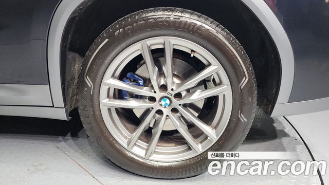 BMW X4 xDrive20i M Sports X Onlile Exclusive Edition