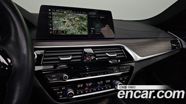 BMW 5-Series 520d M Sport Package Plus