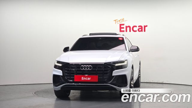 Audi Q8 55 TFSI Quattro Premium