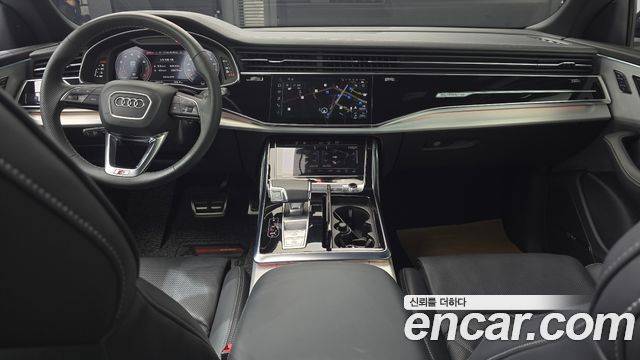 Audi Q8 55 TFSI Quattro Premium