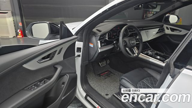 Audi Q8 55 TFSI Quattro Premium