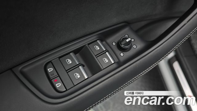 Audi Q8 55 TFSI Quattro Premium