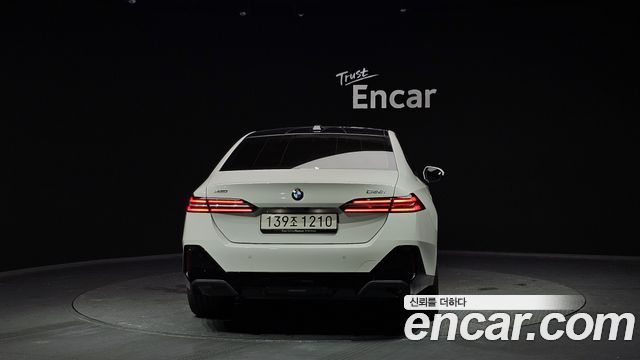 BMW 5-Series 530i xDrive M Sport