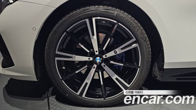 BMW 5-Series 530i xDrive M Sport
