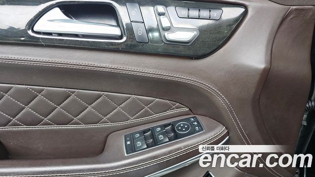 Mercedes-Benz GLS-Class GLS500 4MATIC