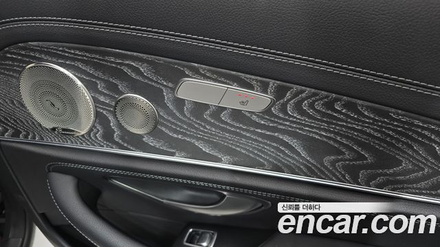 Mercedes-Benz E-Class E350 4MATIC AMG Line