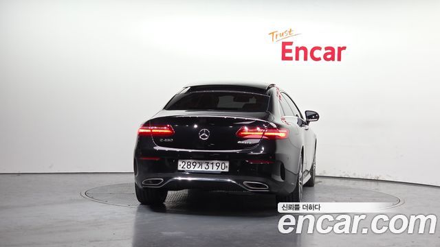 Mercedes-Benz E-Class E450 4MATIC Coupe