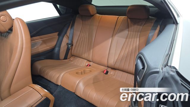 Mercedes-Benz E-Class E450 4MATIC Coupe