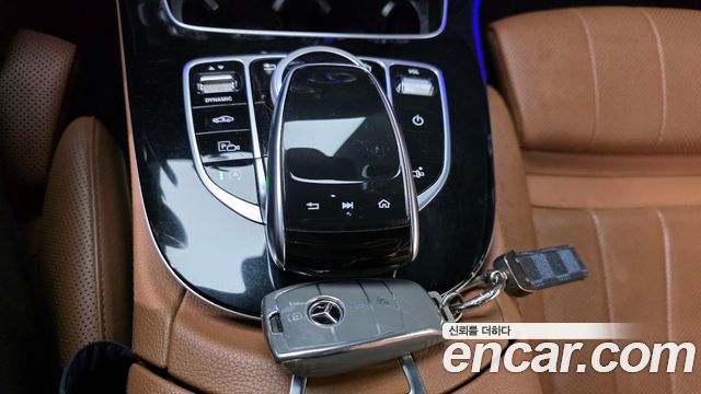 Mercedes-Benz E-Class E450 4MATIC Coupe