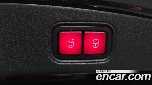 Mercedes-Benz E-Class E450 4MATIC Coupe