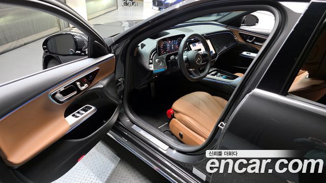 Mercedes-Benz E-Class E200 AMG Line
