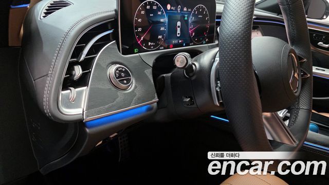 Mercedes-Benz E-Class E200 AMG Line