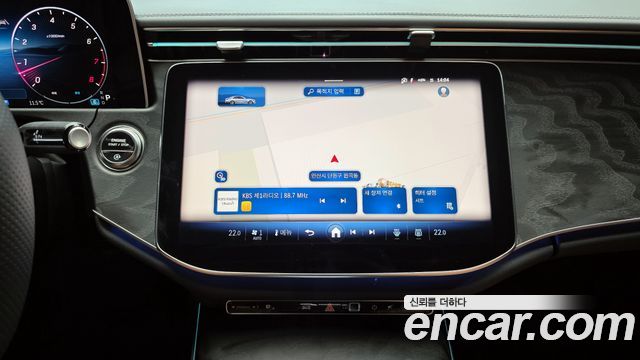 Mercedes-Benz E-Class E200 AMG Line
