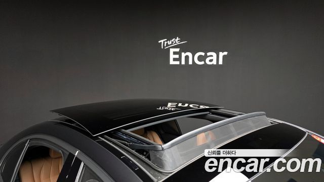 Mercedes-Benz E-Class E200 AMG Line