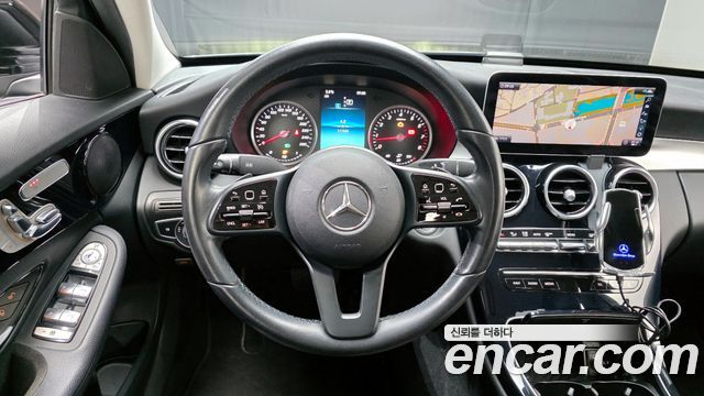 Mercedes-Benz C-Class C200