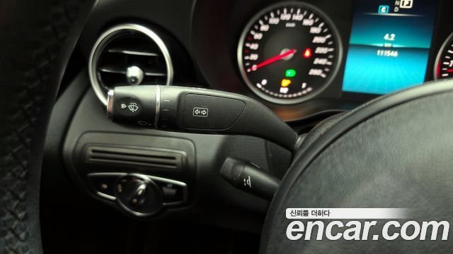 Mercedes-Benz C-Class C200