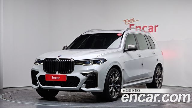 BMW X7 M50i 6STR