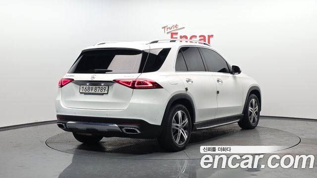 Mercedes-Benz GLE-Class GLE300d 4MATIC