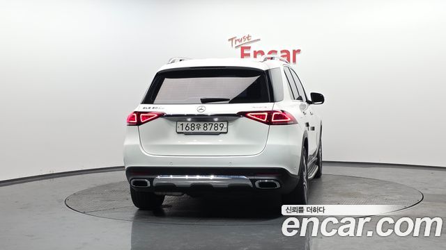 Mercedes-Benz GLE-Class GLE300d 4MATIC