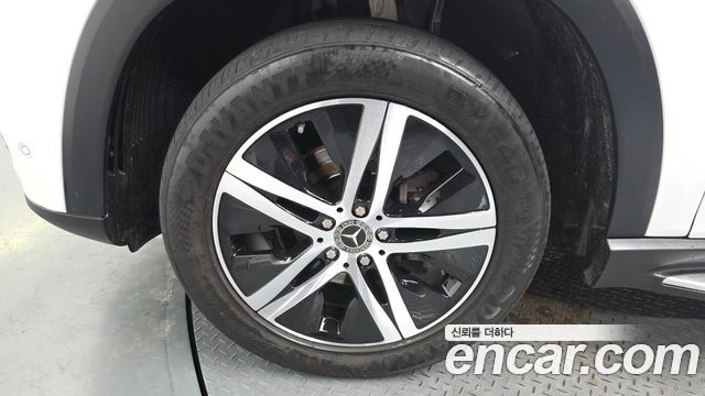 Mercedes-Benz GLE-Class GLE300d 4MATIC