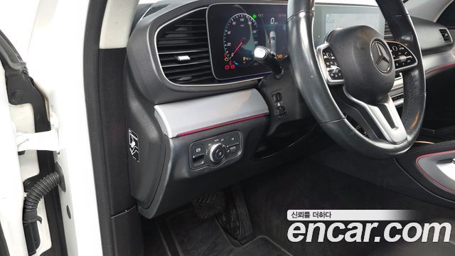 Mercedes-Benz GLE-Class GLE300d 4MATIC