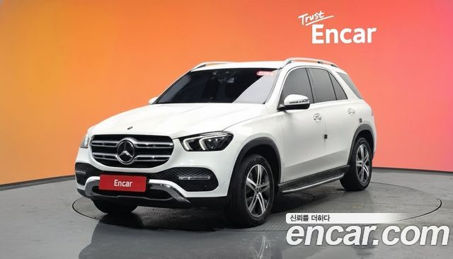 Mercedes-Benz GLE-Class GLE300d 4MATIC