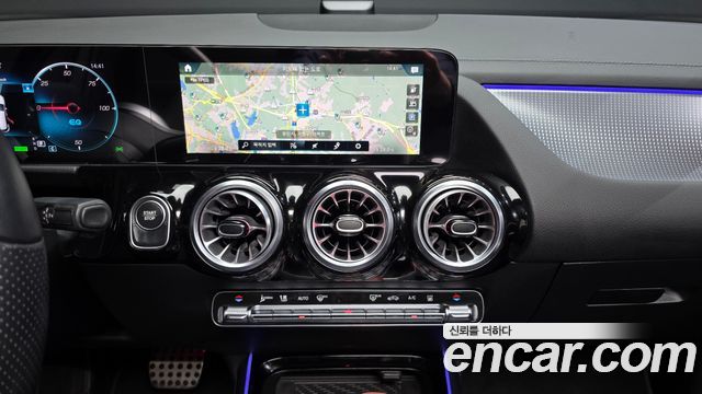 Mercedes-Benz EQA EQA250 AMG Package Plus