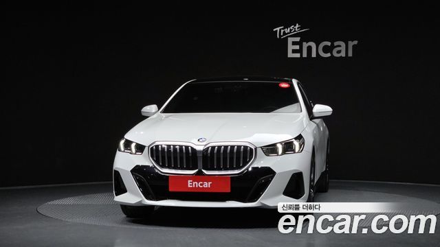 BMW 5-Series 520i M Sport