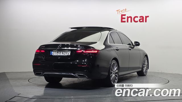 Mercedes-Benz E-Class E350 4MATIC AMG Line Edition