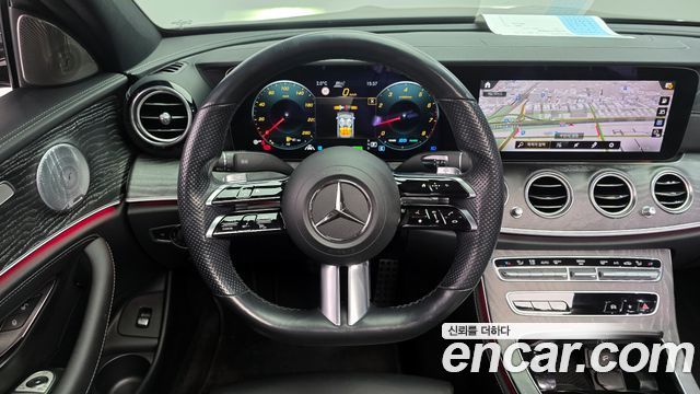 Mercedes-Benz E-Class E350 4MATIC AMG Line Edition