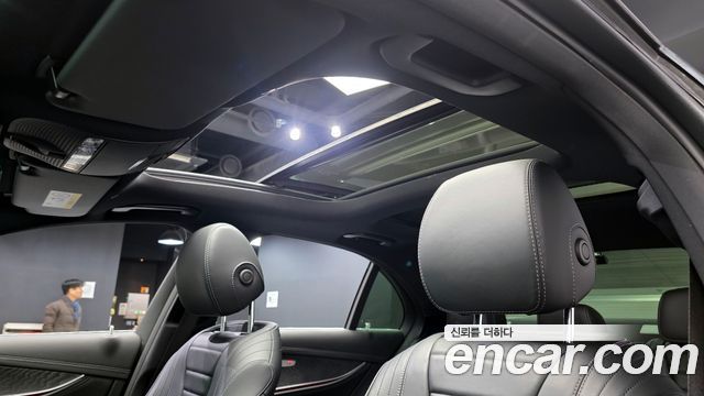 Mercedes-Benz E-Class E350 4MATIC AMG Line Edition