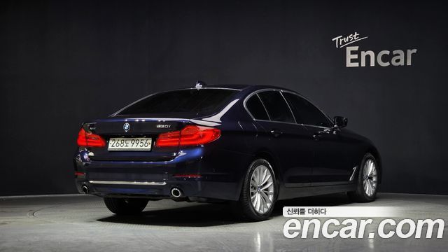 BMW 5-Series 530i xDrive Luxury Plus