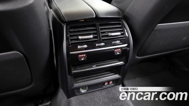 BMW 5-Series 530i xDrive Luxury Plus