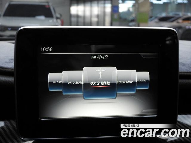 Mercedes-Benz CLA-Class CLA250 4MATIC