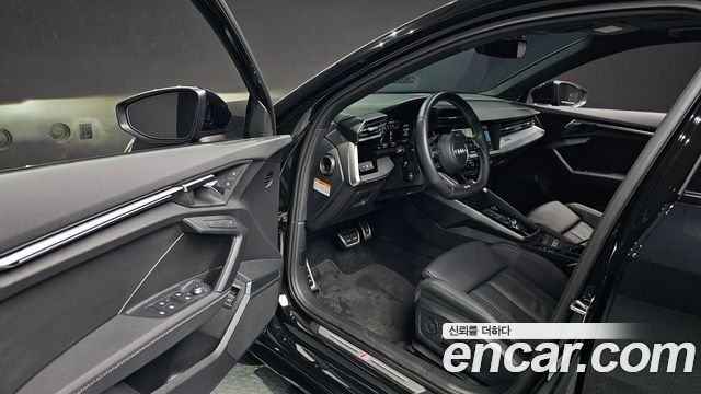 Audi S3 2.0 TFSI Quattro