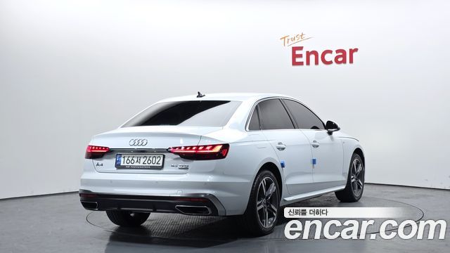 Audi A4 45 TFSI Quattro Premium
