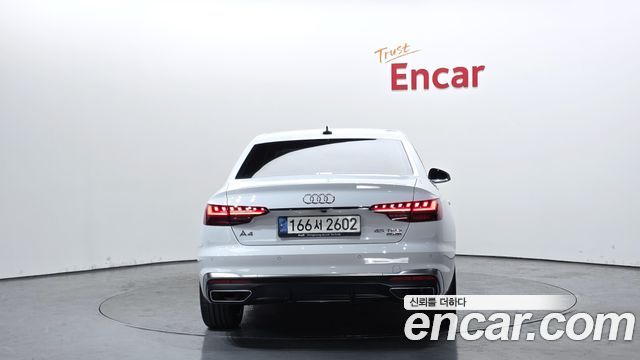 Audi A4 45 TFSI Quattro Premium