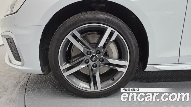 Audi A4 45 TFSI Quattro Premium