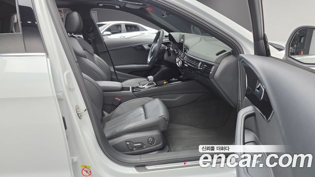 Audi A4 45 TFSI Quattro Premium