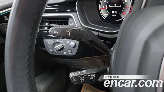 Audi A4 45 TFSI Quattro Premium