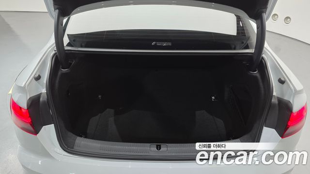 Audi A4 45 TFSI Quattro Premium