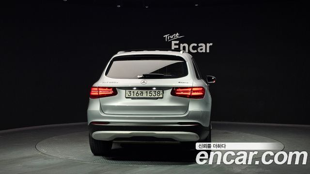 Mercedes-Benz GLC-Class GLC350e 4MATIC Premium