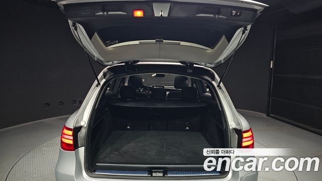 Mercedes-Benz GLC-Class GLC350e 4MATIC Premium